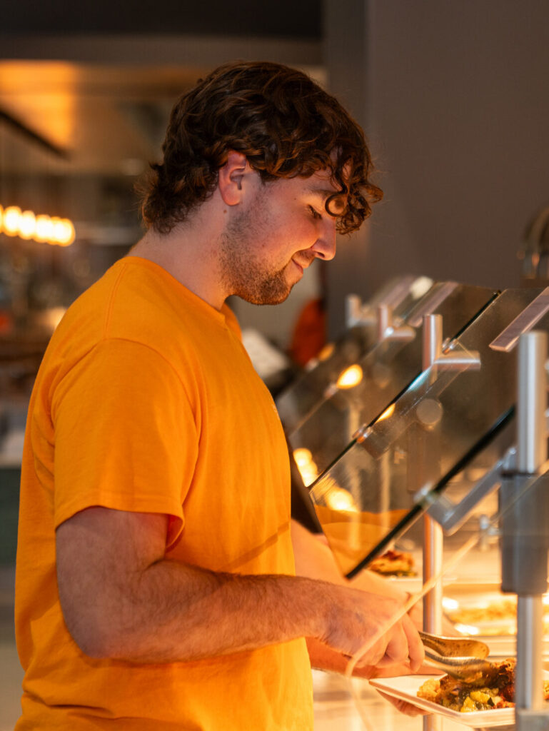 Initiatives Vol Dining